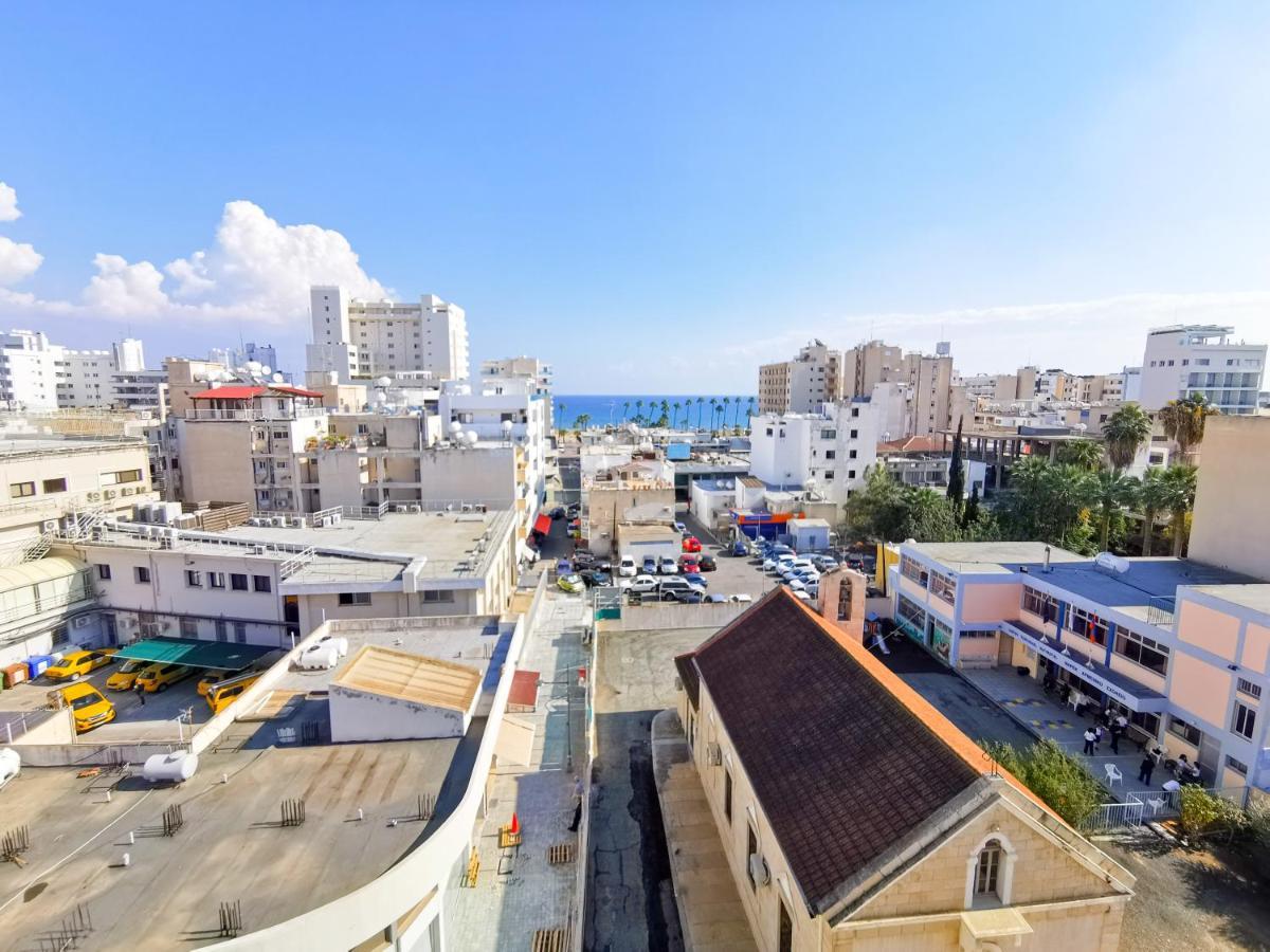 Sunny Daze Seaview Apartment Ларнака Екстер'єр фото